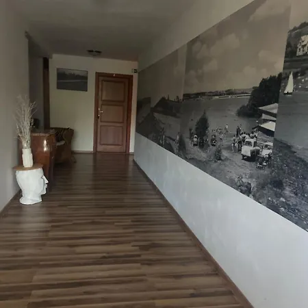 Quarto em Acomodações Particulares Nh *